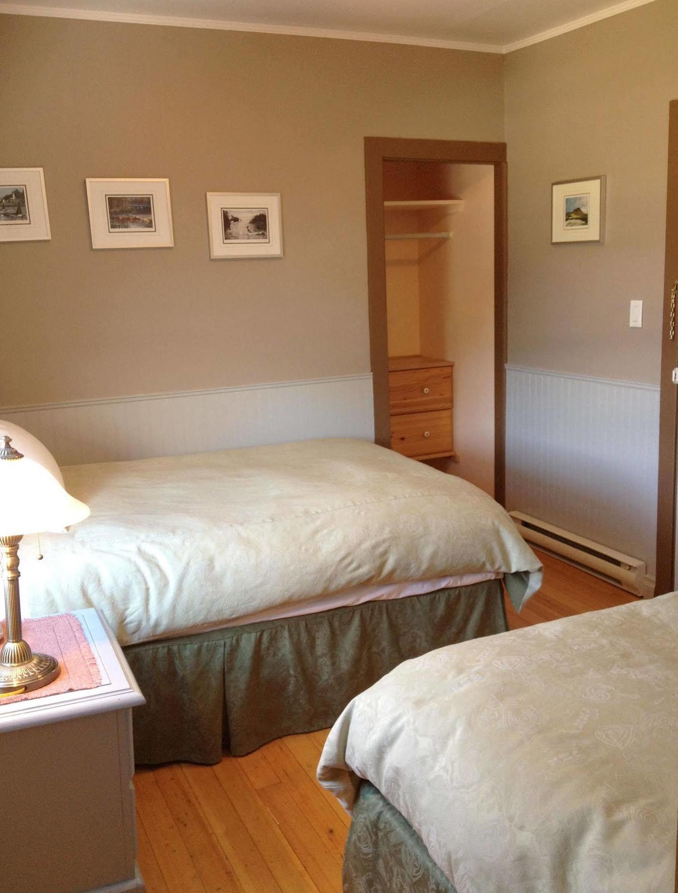 Heriot Bay Inn Eksteriør billede